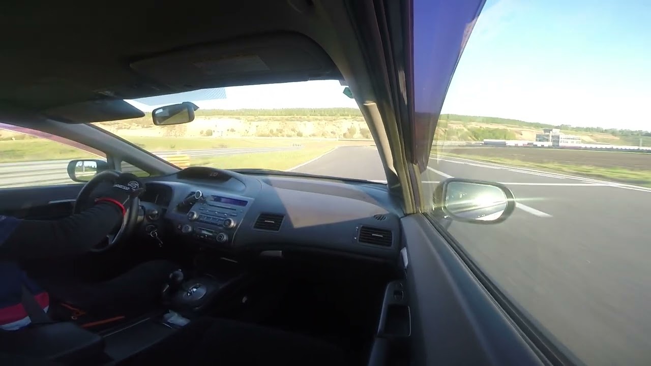 Honda Civic 4D Kazan ring