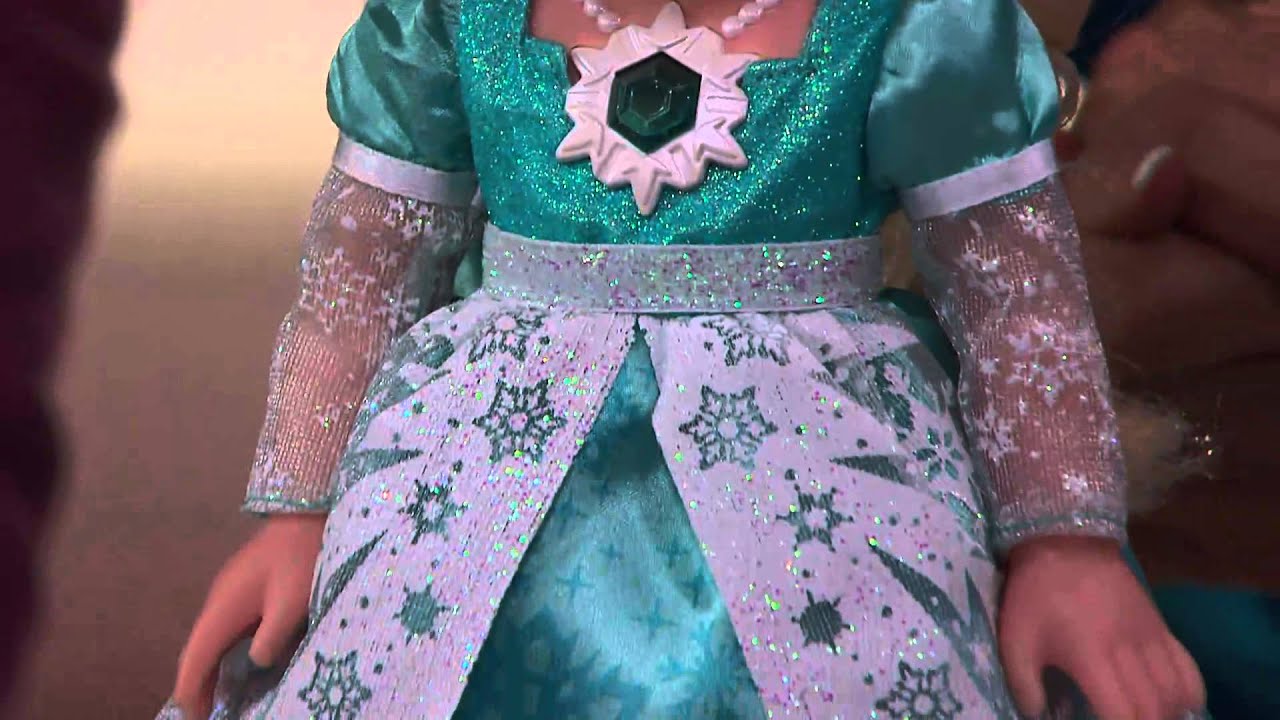 Disney's Frozen Singing Elsa Doll with Light-up Dress and Olaf with Pat James-Dementri