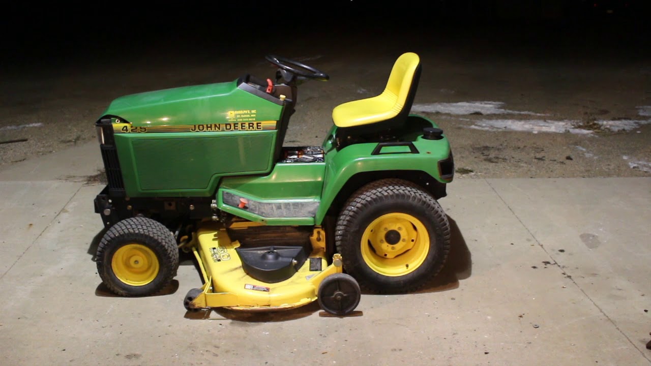 John Deere 425: 60