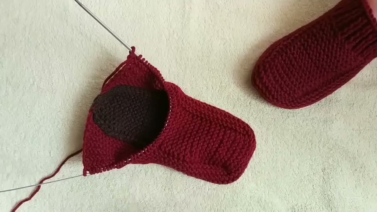 СЛЕДКИ ИЗ 4️⃣ ПЕТЕЛЬ. Подробный МК 😉#knitting #handmade #носкиспицами #следкиспицами