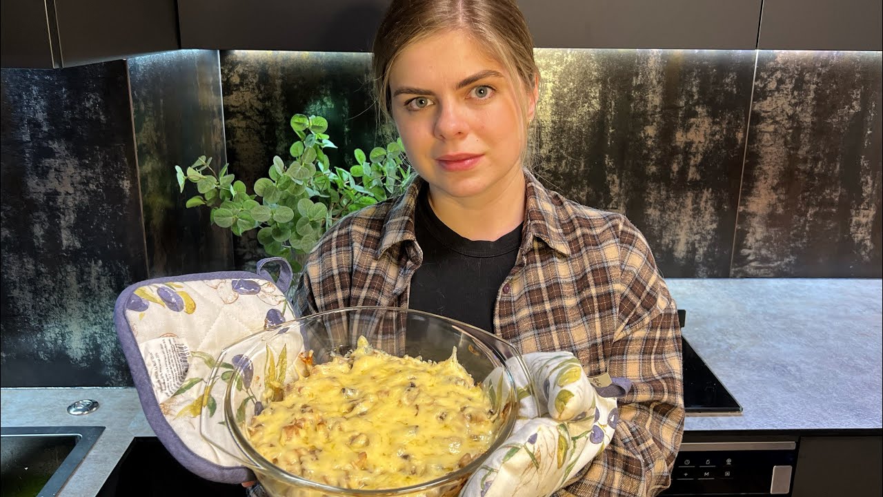 Жульєн з куркою та грибами. Класичний рецепт у духовці.