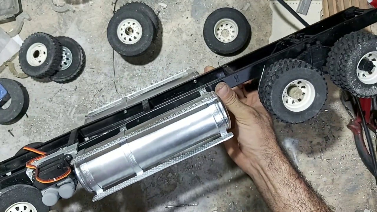 Como fazer acessórios para Minitrucks (Tanques cromados)