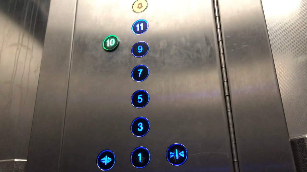 A evening in Southampton lift adventure Part1