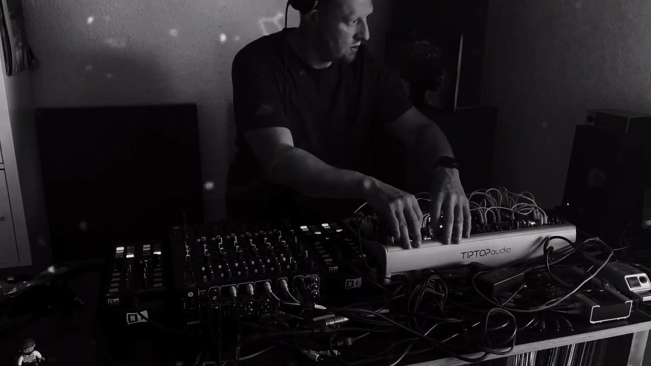 Live Techno Hybrid Set
