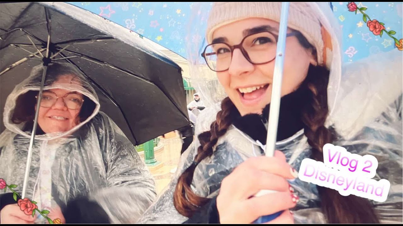 [Disneyland Paris 2025] Vlog 2 - Entre poncho & restaurant gastronomique  ✨