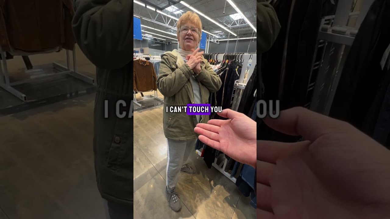 A Christian talks to a Muslim in Walmart about Jesus!