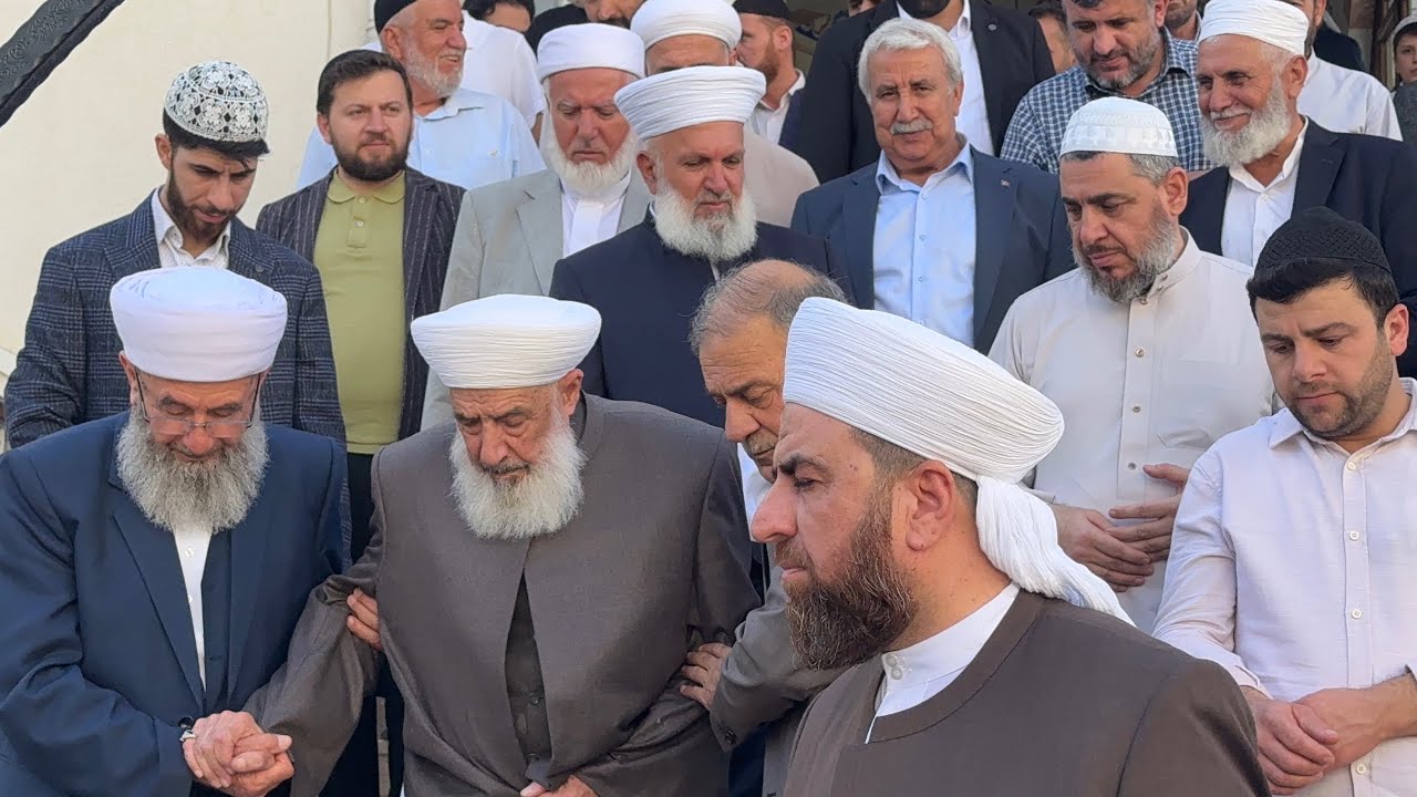 &Uuml;stad Muhammed Eşref El Haznevi Şeyh Abd&uuml;sselam Haznevi kuddise sirruh Taziyelerine Teşrif etmiştir.