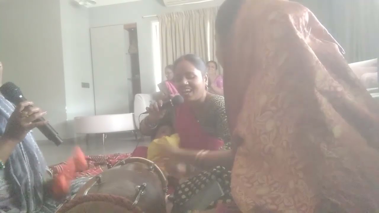 किसकी 👌 पड़ी परछाई 🙏की लल्ला मेरा 🌷 कल हुआ जच्चा बच्चाके गीत ♥️