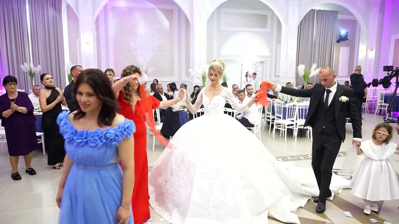 Klodian & Shpresa Familja Ne Valle//Live Klodian Polisi , Denis Ozuni, Ilirjan Hasanaj , Besi Dashi