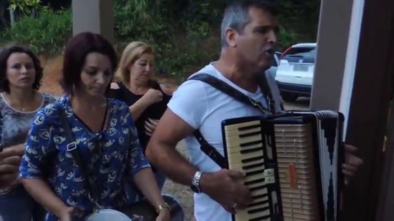 Terno de Reis Luz  - Comunidade São Cristóvão - SC - Chegada na Igreja