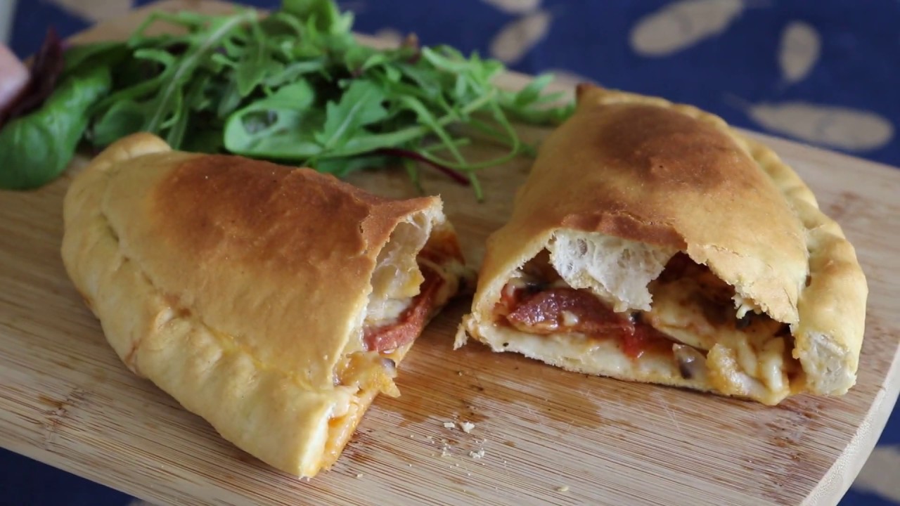 Kapalı Pizza Calzone / Pizza Hamuru Tarifi / Pizza Sosu Tarifi / sevginin sofrasi