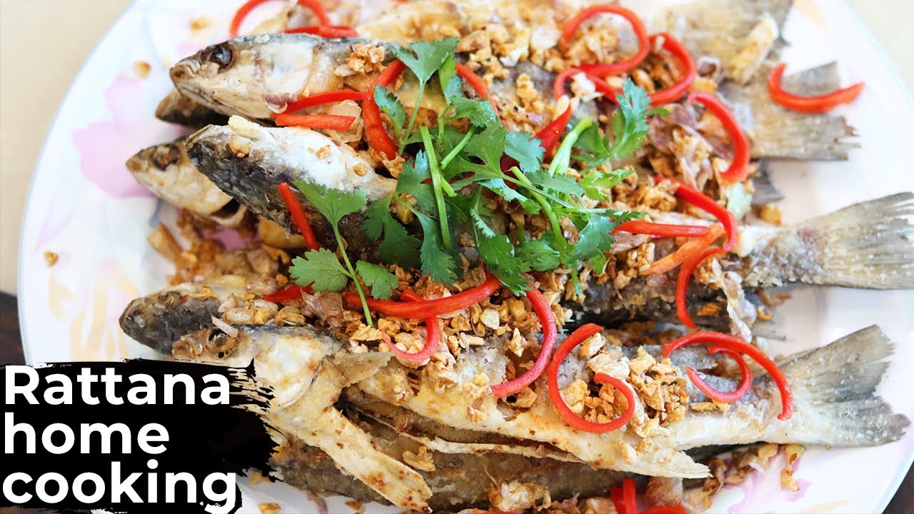 EP95 ปลากระบอกอ่าวไทยทอดกระเทียม สูตรภัตตาคาร | Fried mullet fish with crispy garlic (Chef recipe)