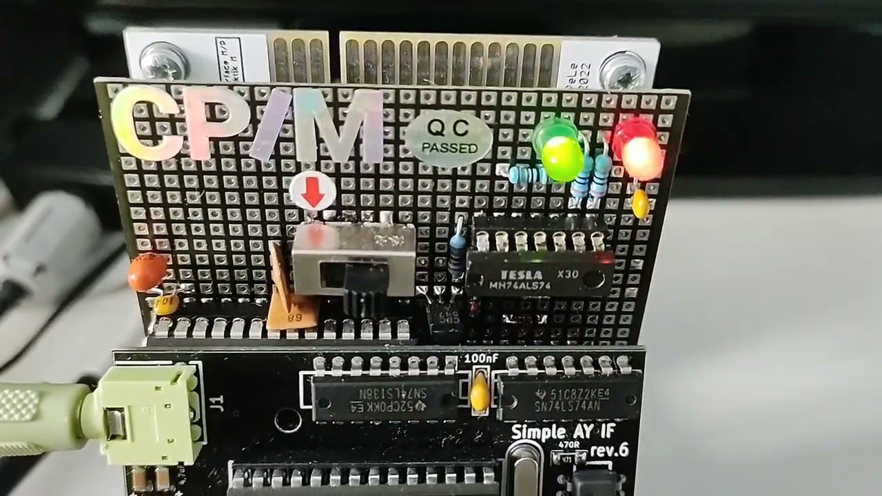 Didaktik M + 8255, AY 38912, CP/M 32 KB, ROM, RGB, stránkovací modul, FDD 8272