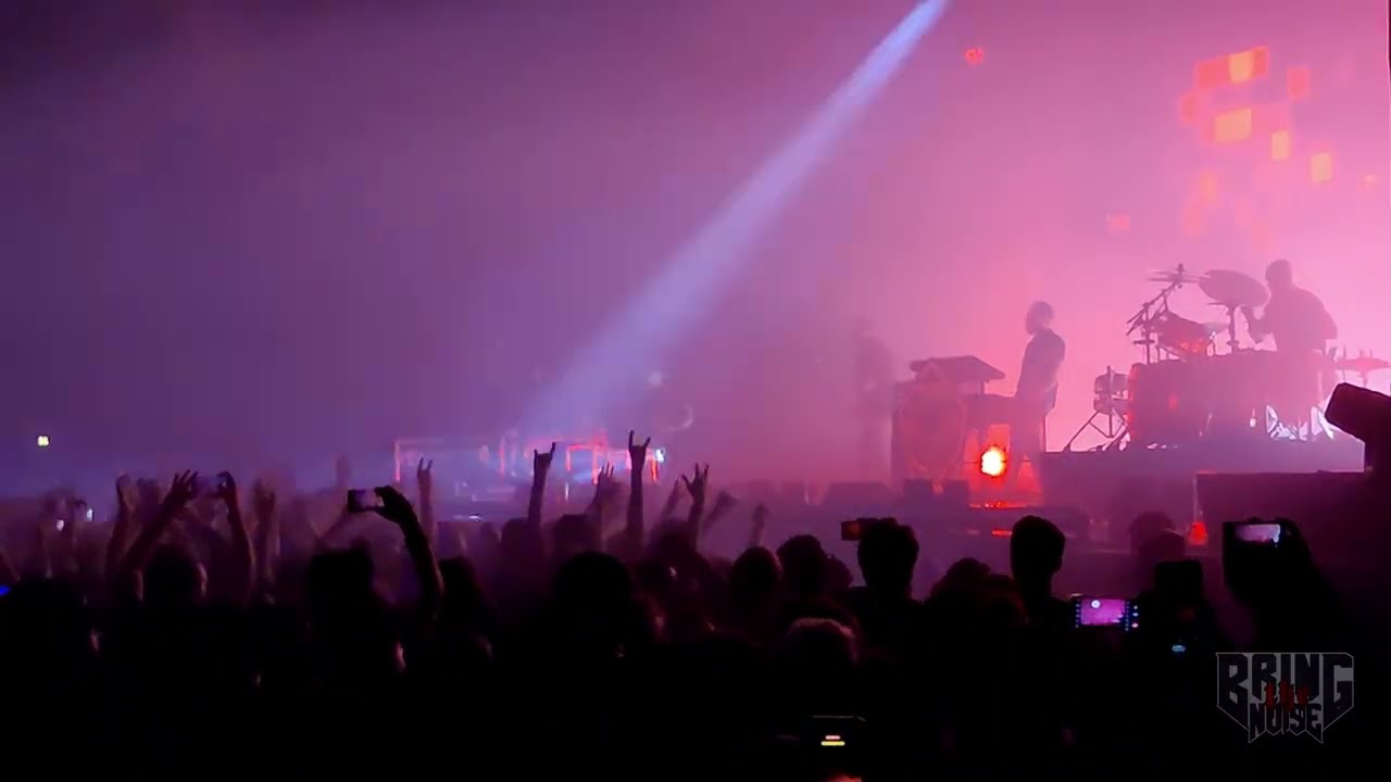 Carpenter Brut - Maniac (ft. Yann Ligner & Persha) - Live @Zenith Paris 30/10/2022