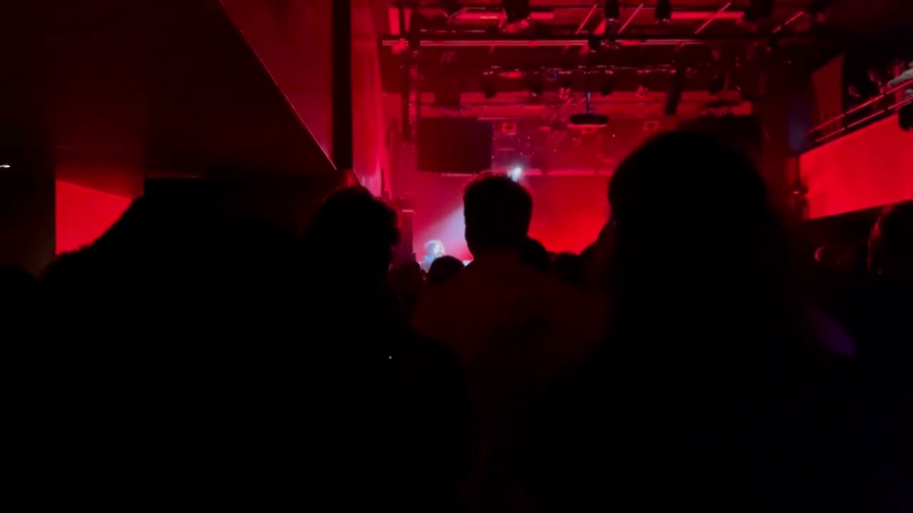 Yoa - Le Collectionneur @ Le Reflektor 