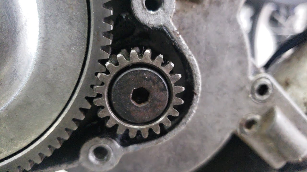Como tirar Engrenagem Pequena da Embreagem da Motorizada