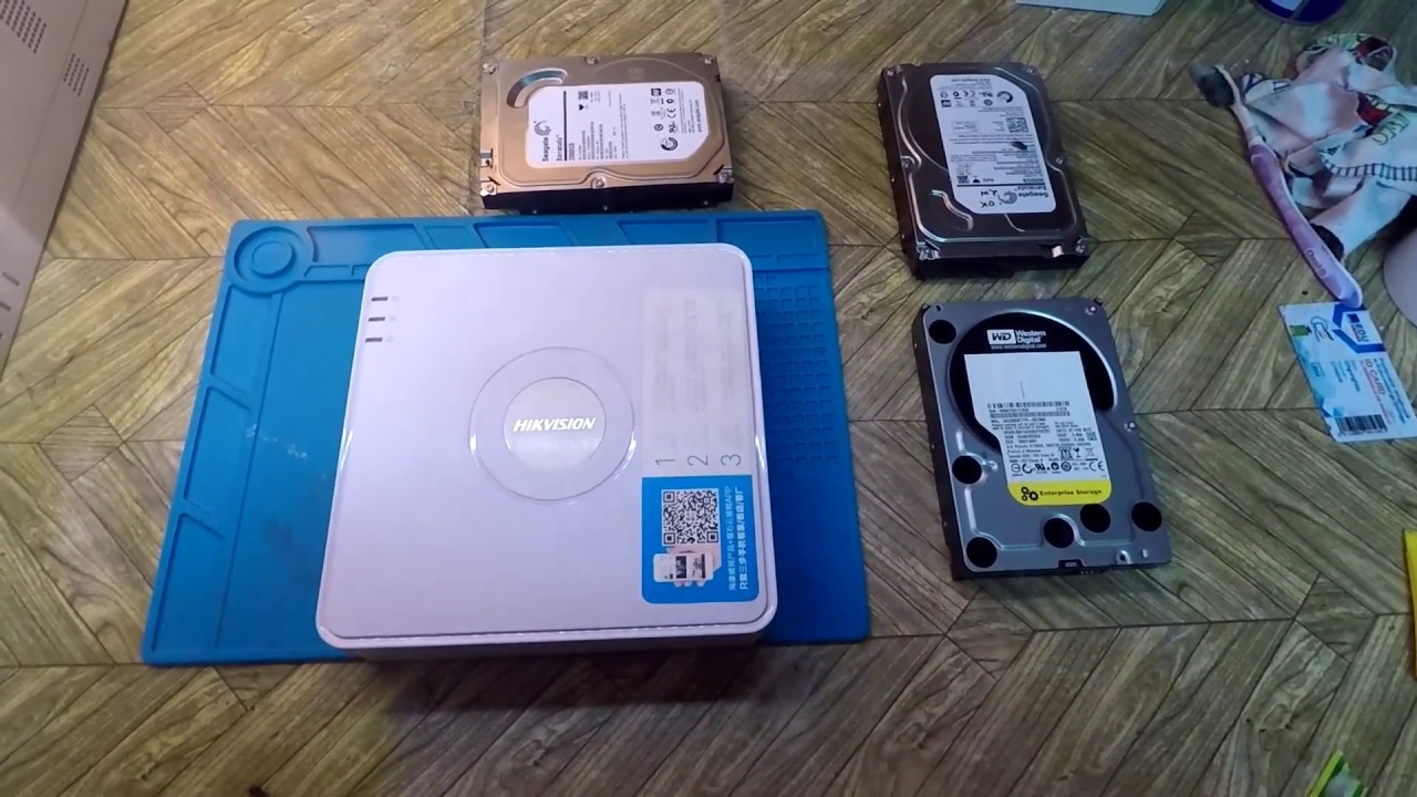 Регистратор HikVision DS-7108N-SN не видит жесткий диск