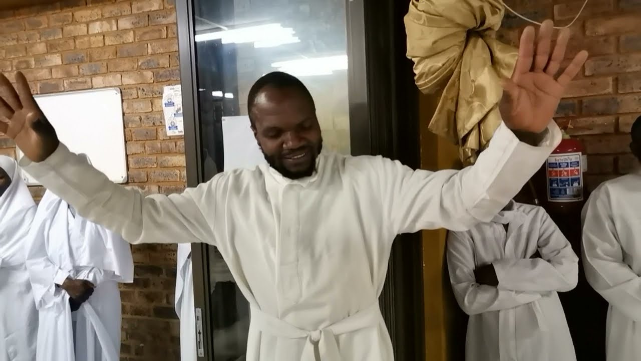 Tsvimbo yaMoses , Tsvimbo yaAroni , Tsvimbo yaPauro Mwazha @ Tirimurenje