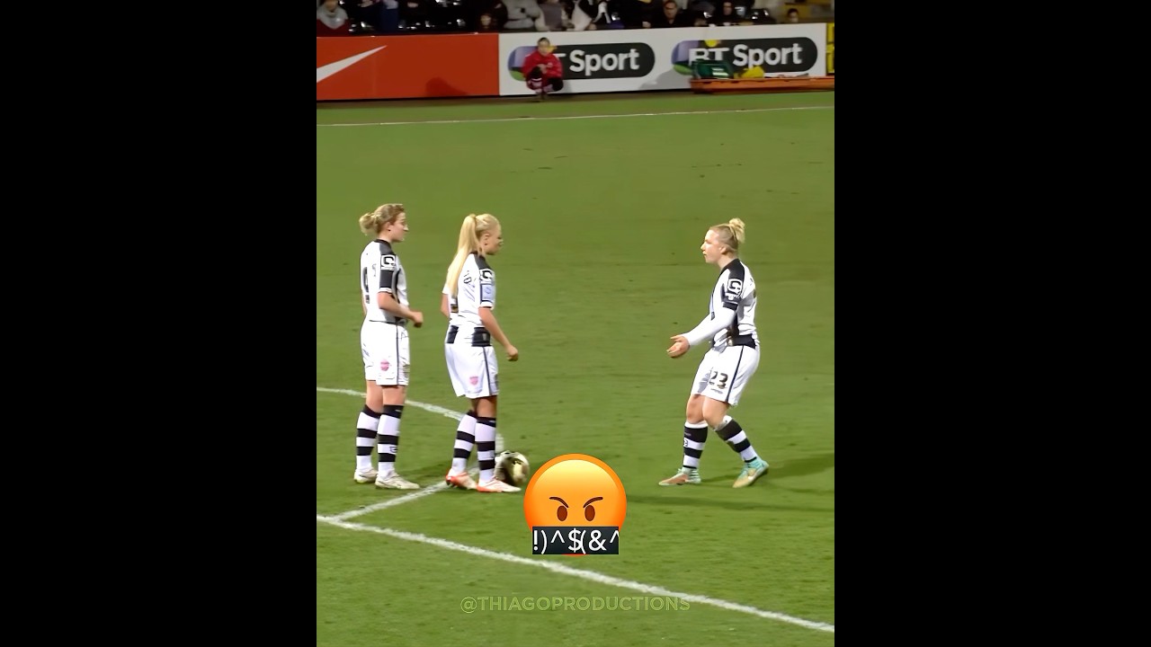 Women&rsquo;s Free Kicks + Men&rsquo;s 😳🚀