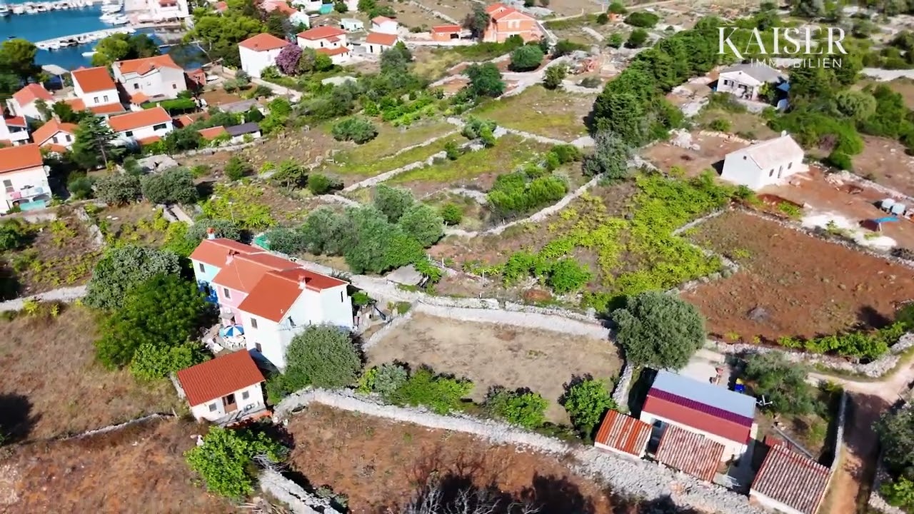 Building plot on the island of Ilovik