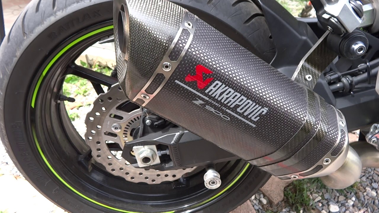 Kawasaki Z900 pot Akrapovic sans catalyseur
