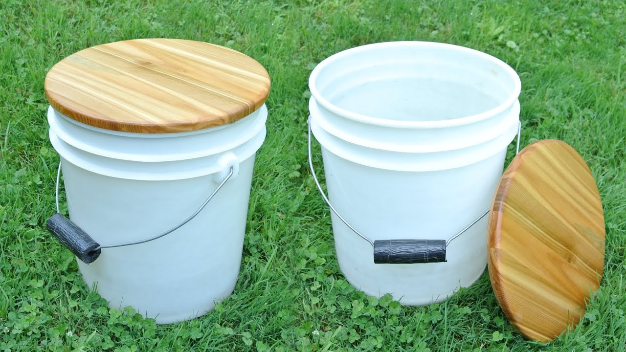 Bucket lid stool (part 3 of 2)