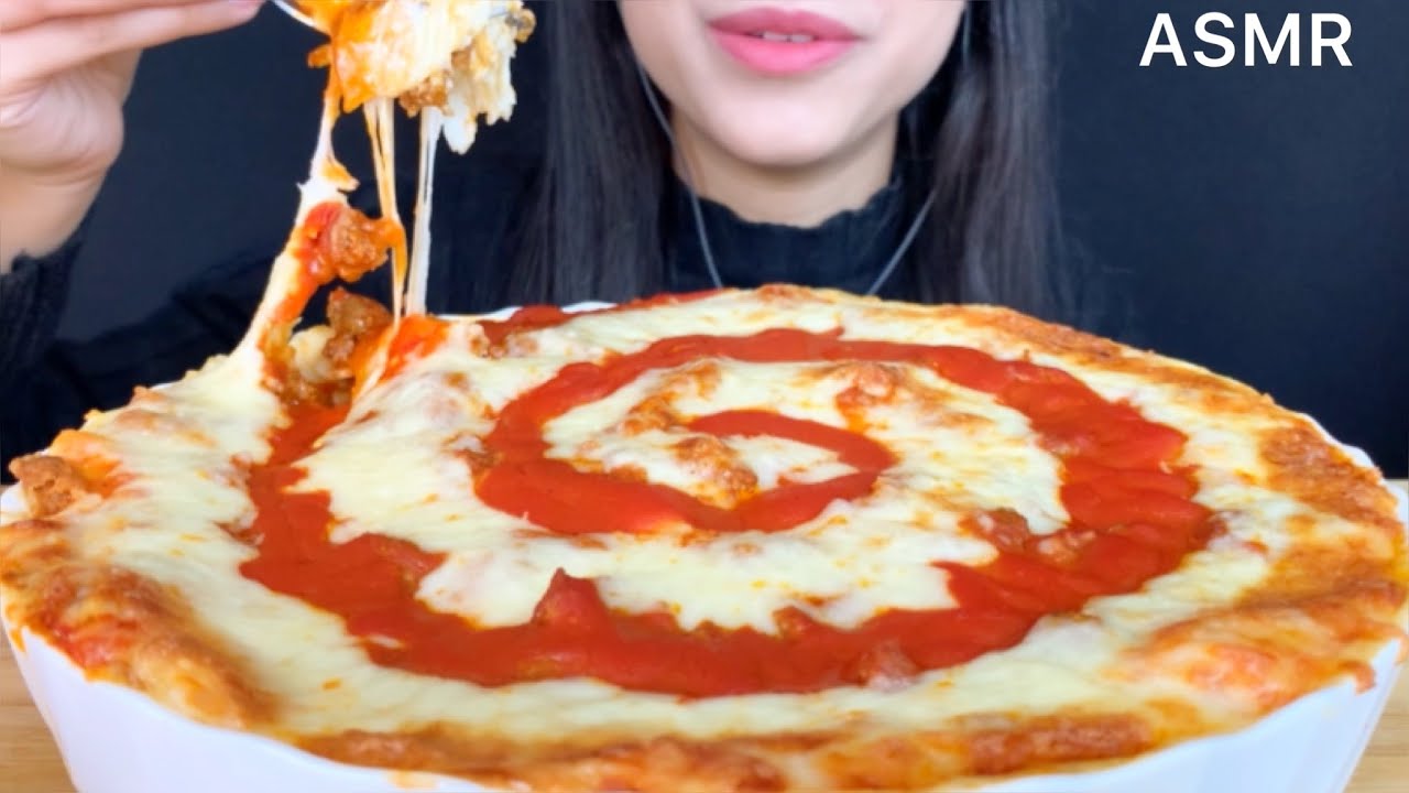 ASMR Cheesy Lasagna | Mukbang (Eating Sounds)
