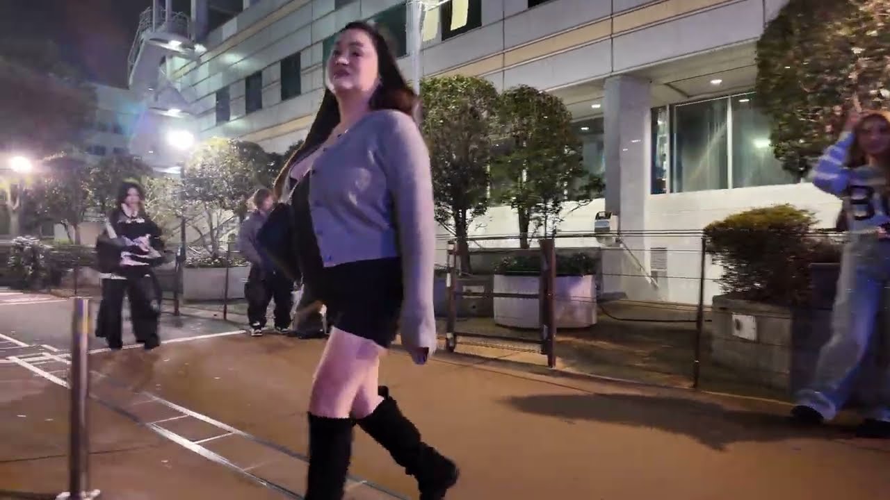 [Weekend night walk - 4K] Shinjuku Kabukicho - Ōkubo Park (March 13, 2026)