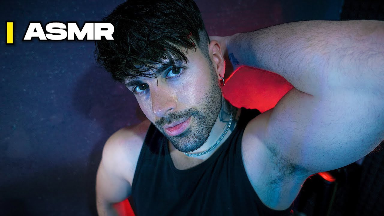 ASMR HOMBRE FITNESS te hace ASMR mientras entrena - ASMR Español
