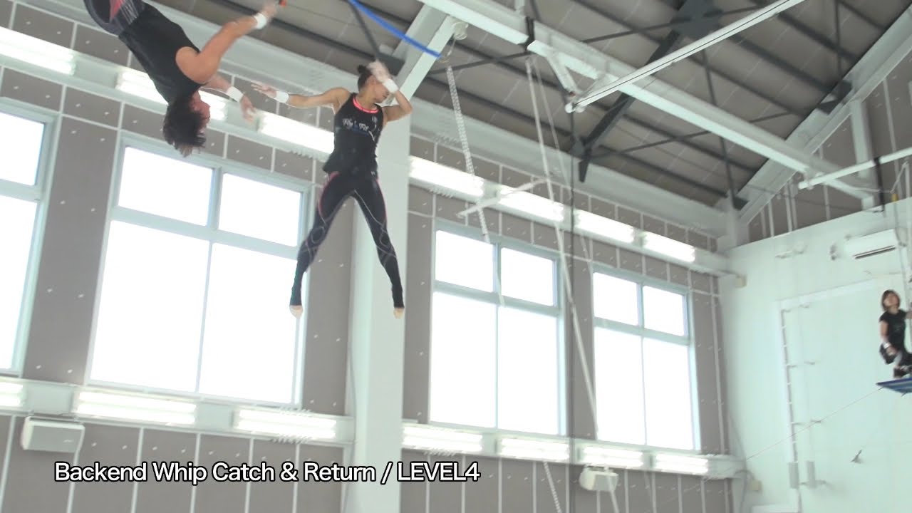 旧）18LEVEL4 Backend Whip Catch & Return　：　Fly'n Fit　trapeze studio　空中ブランコ