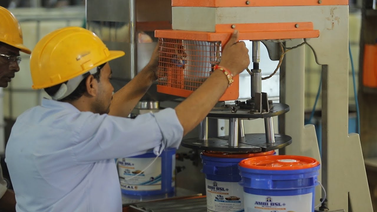 कार, बाइक, ऑटोरिक्शा, ट्रक, इंजन आयल बनता कैसे है...Unocal 76