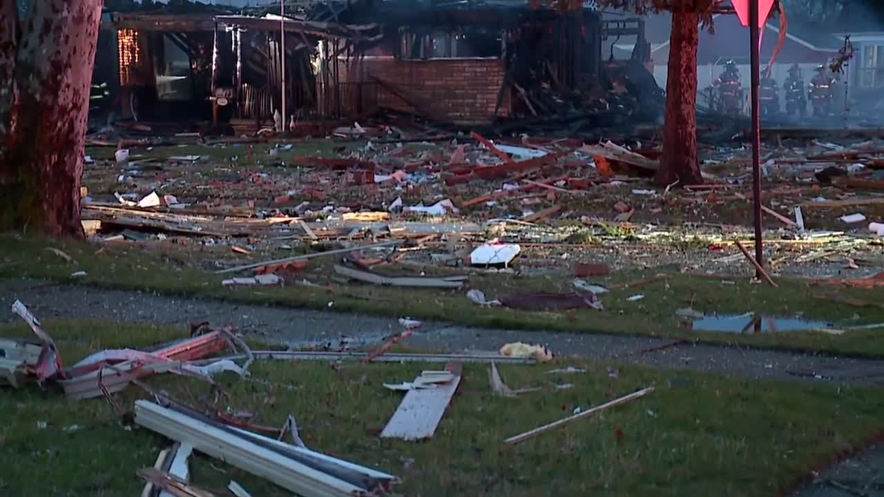 VIDEO: Debris spread all over street after house explosion in Southgate