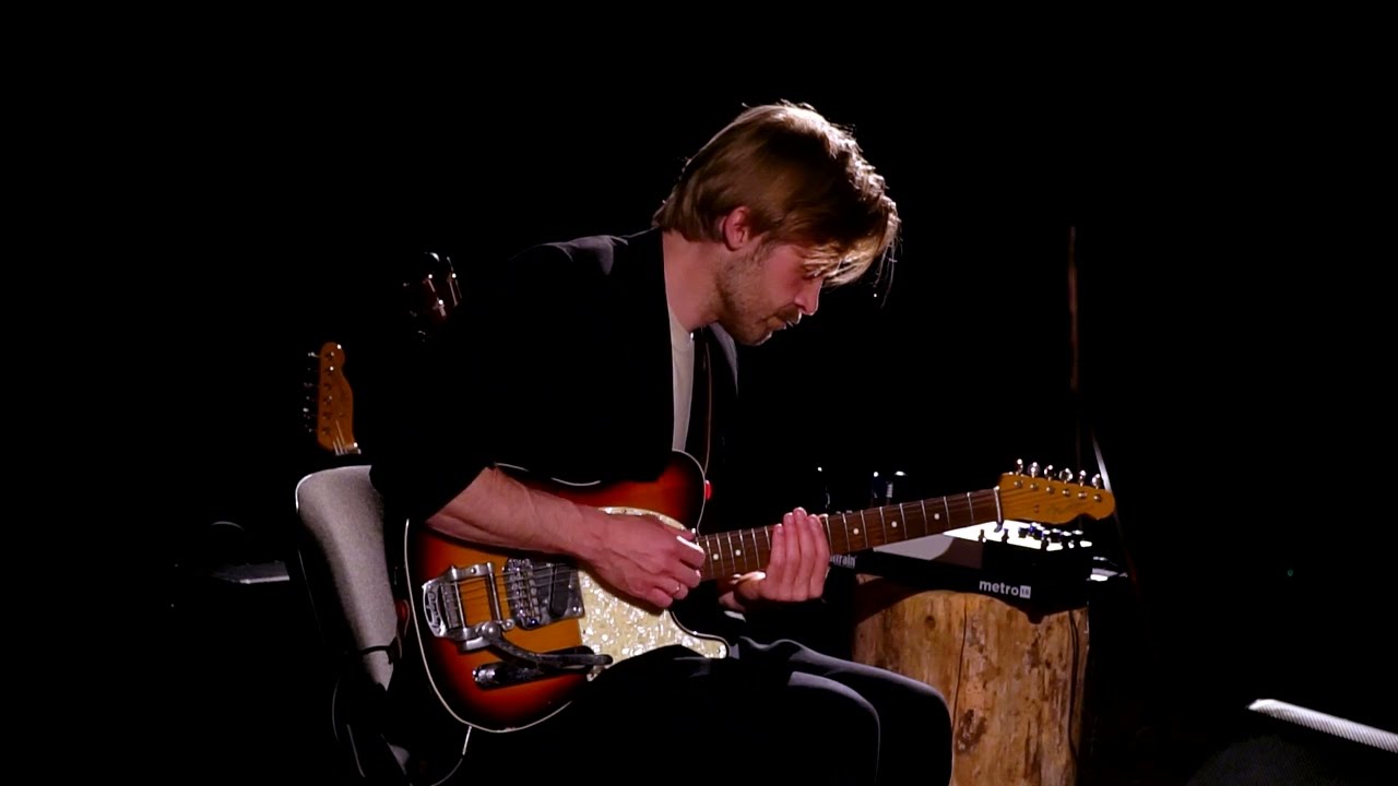 Erki Pärnoja - Late August (solo, live)