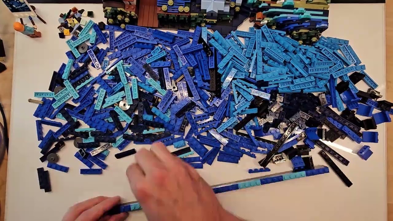 🇬🇧 [EN] III. I Built the LEGO Starry Night (21333) Barefoot (Ouch Score Included!)