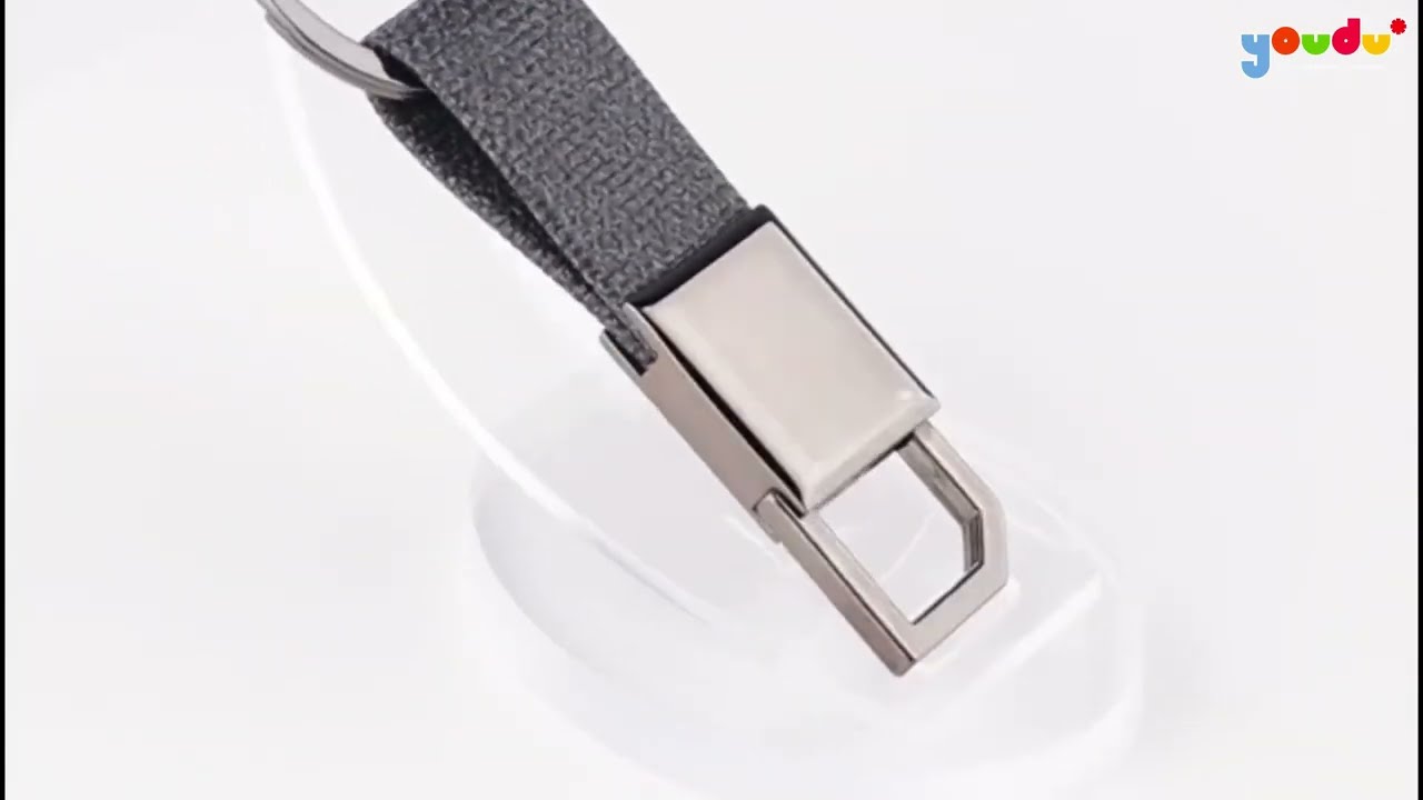 Chaveiro Met&aacute;lico com Detalhe em PU &ndash; Ref: 887035