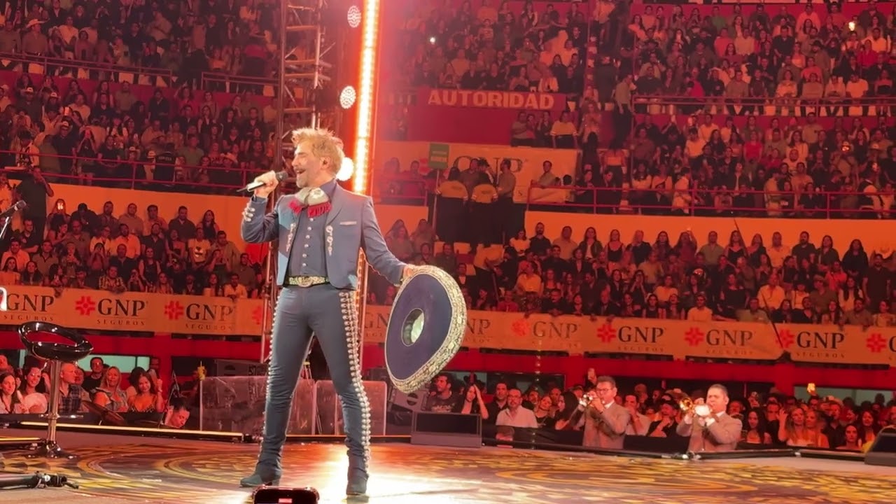 No Me Se Rajar - Alejandro Fernández De Rey a Rey Monterrey 02 Nov 2024