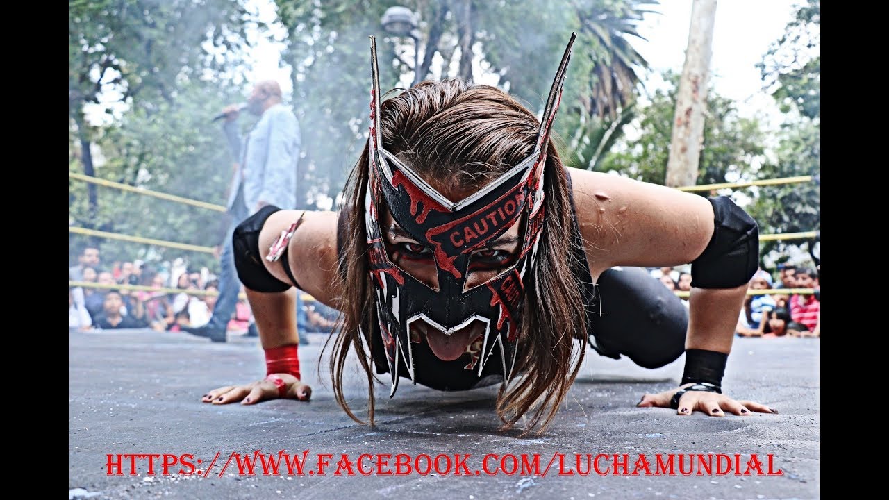 Muñeca de Plata y Ludark vs Baronessa y Diosa Quetzal