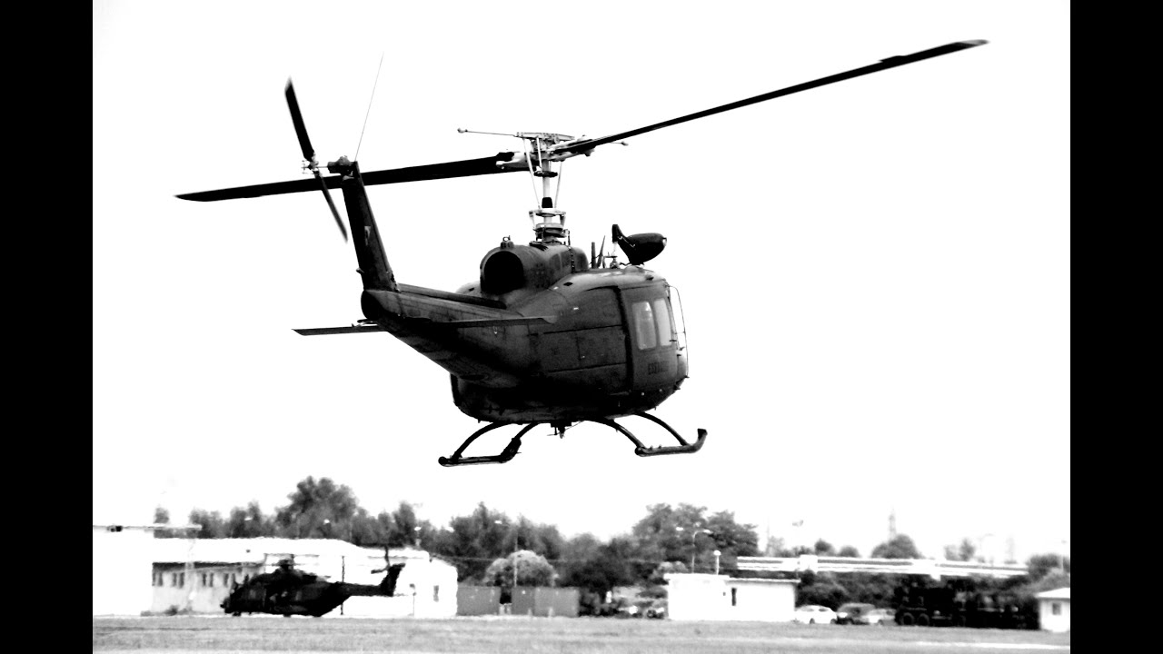 Un giorno con l'AB 205 al CAAE di Viterbo
