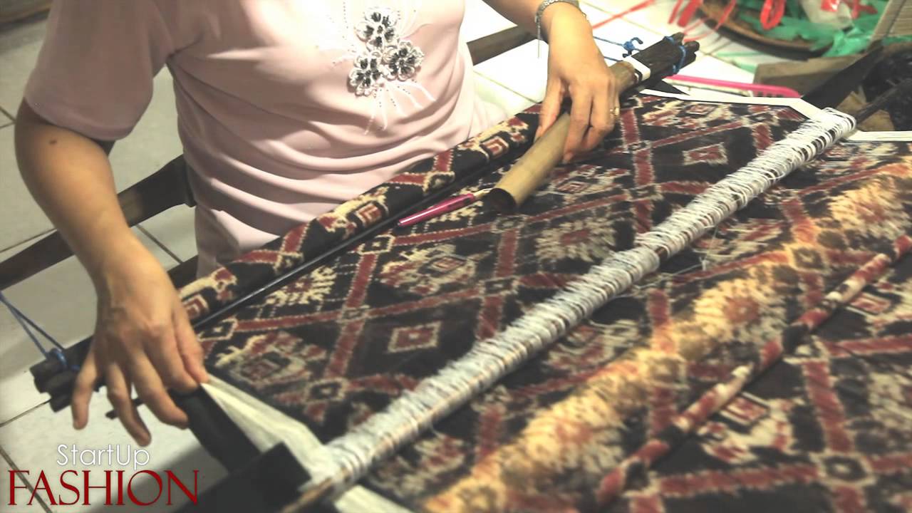 Double Ikat weaving in Bali Indonesia