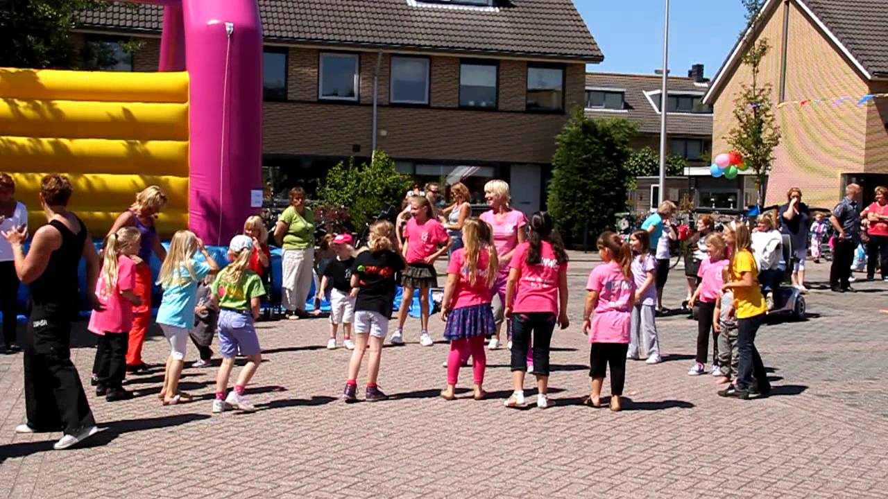 Straatspeeldag / Buitenspeeldag Doesplant 2011