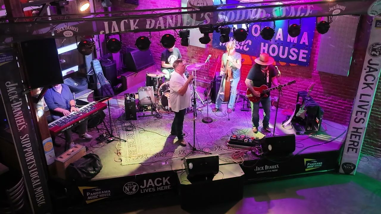 when the bartender is a redhead we play Red Headed Woman