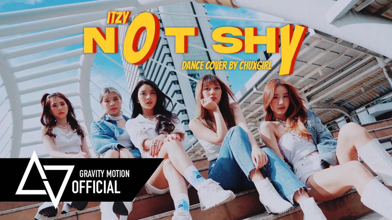 [KPOP IN PUBLIC] ITZY 