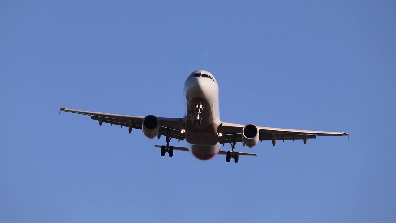 OZ8534 Gimhae/Busan - Incheon AsianaAirlines AIRBUS A321-200 HL8265