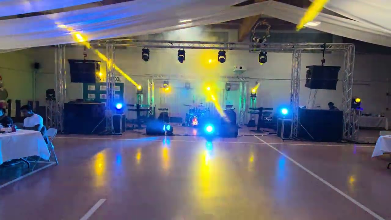 Sistema BassBoss Line Array Renta de Audio Iluminacion en Indiana 