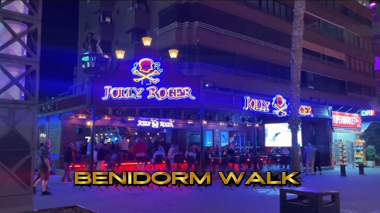 Walking in Benidorm, Spain | Beautiful Beach Promenade Tour 🇪🇸