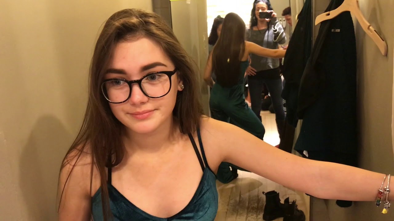 Part 1; Watch how blind Joy goes shopping at the mall with her daughter and her friend!