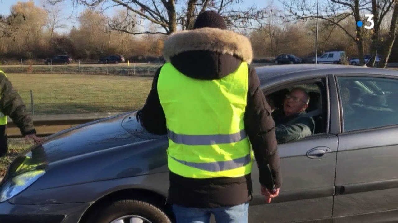 Gilets jaunes en Bourgogne : les blocages du 19 novembre à Dijon, Chalon, Auxerre, Sens…