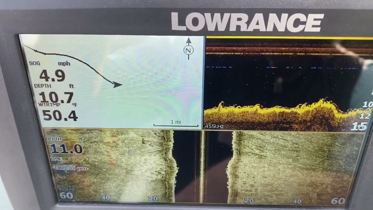 Lowrance Hook Reveal 7x Tripleshot at work!