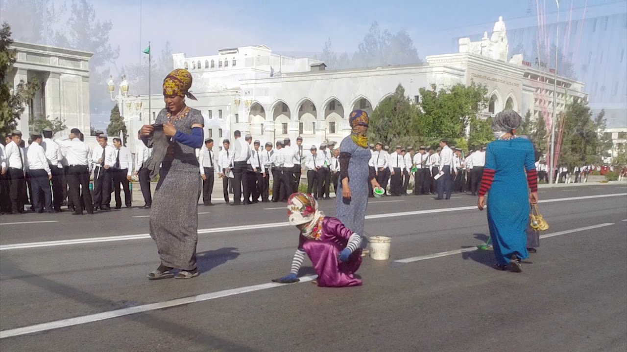 Studentler &Yacute;OJ-lara &auml;dim &auml;den g&uuml;n&uuml;nden &ccedil;&auml;relere gatnaşmaga mejbur edil&yacute;&auml;r