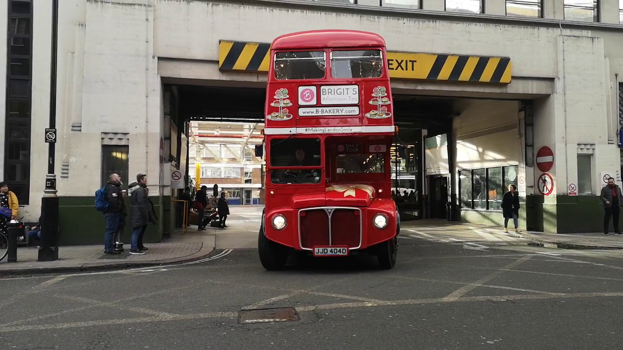 London Victoria coach station(1)